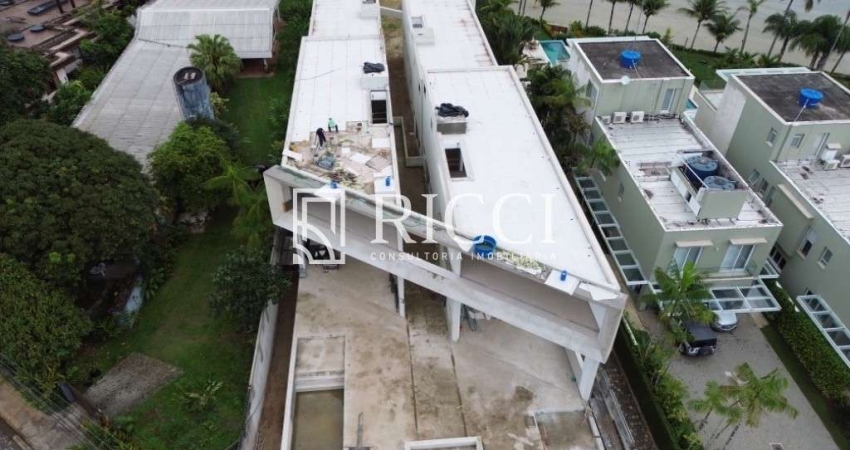 Casa na Baleia - 7 Suítes - Condomínio Fechado