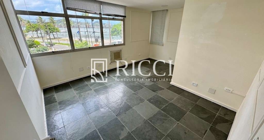 Sala comercial com 2 salas à venda no Ponta da Praia, Santos 