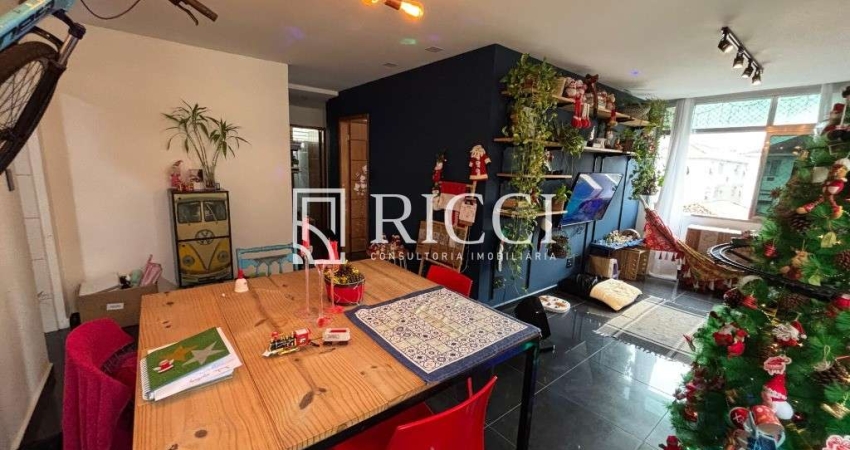 Apartamento à venda 2 quartos no Embaré Santos!