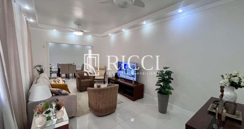 Imperdível oportunidade: Casa à venda em Santos-SP, bairro Campo Grande, 3 quartos, 2 suítes, 2 salas, 4 banheiros, 2 vagas, 187,70m².
