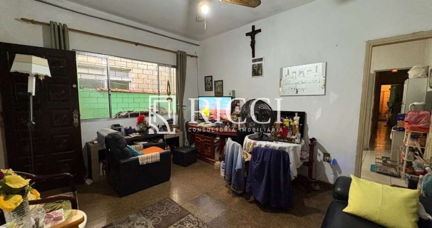 Casa à venda no Jardim Independência: 4 quartos, 1 suíte, 1 sala, 2 banheiros, 3 vagas de garagem.