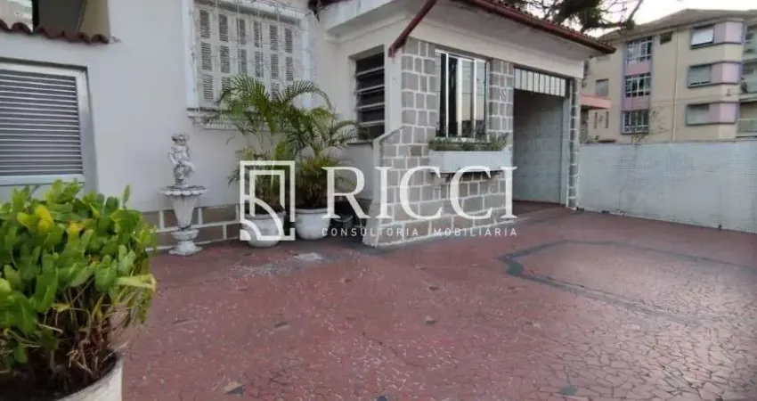 Casa com 3 quartos à venda no Macuco, Santos