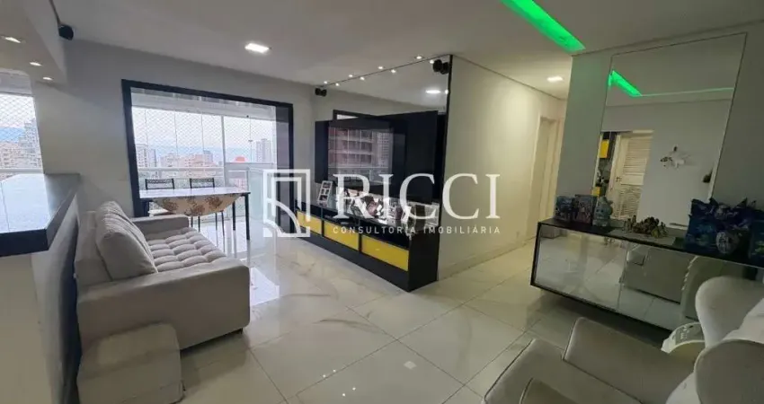 Lindo apartamento em condomínio clube, andar alto com vista mar