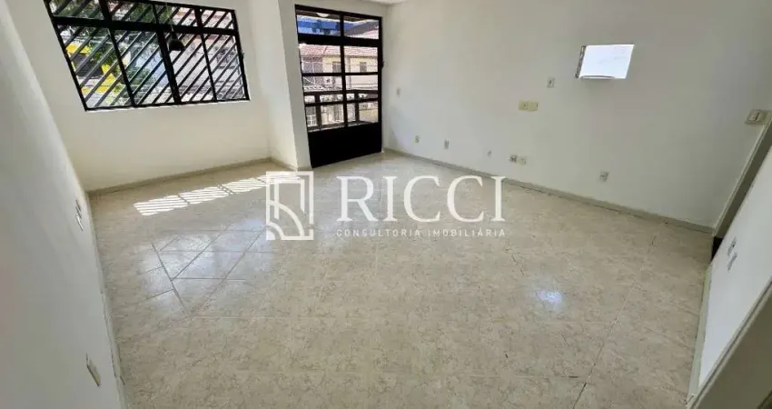 Casa com 3 quartos à venda no Embaré, Santos 