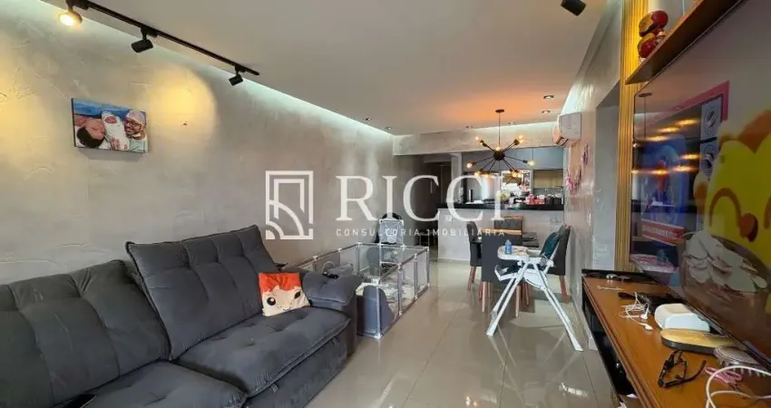 Apartamento à venda na vila valença, são vicente-sp: 2 quartos, 1 suíte, 1 sala, 2 banheiros, 3 vagas de garagem.