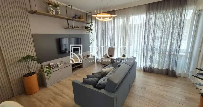 Apartamento reformado no miolinho do gonzaga, 3 dormitórios sendo 1 suíte