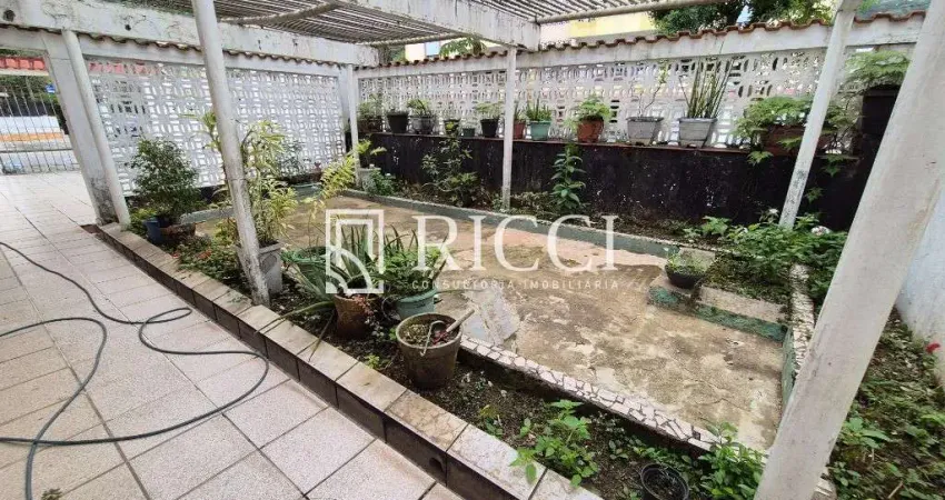 Casa com 3 quartos à venda no Marapé, Santos 