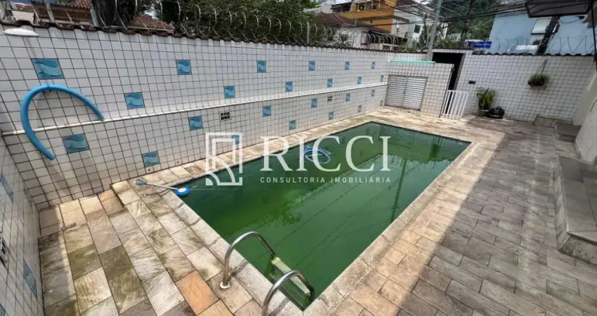 Casa com 4 quartos à venda no Marapé, Santos