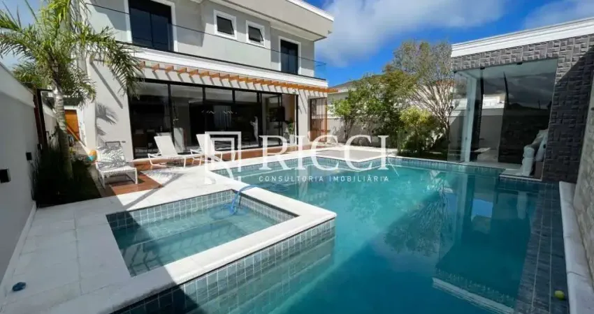 Casa em condomínio fechado com 5 quartos à venda no Jardim Acapulco, Guarujá 