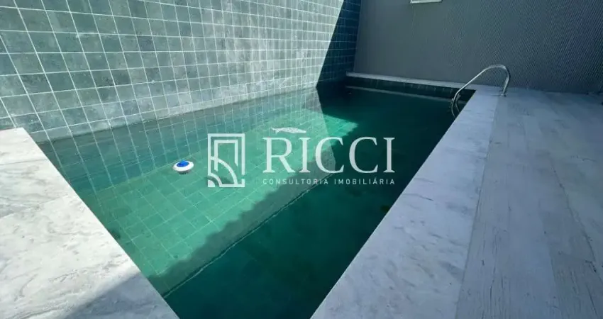 Casa com 3 quartos à venda no Embaré, Santos