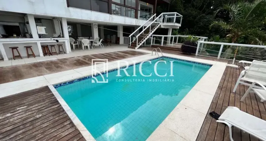 Linda mansão 5 suítes com vista espetacular para o oceano em condomínio fechado no guarujá !!!