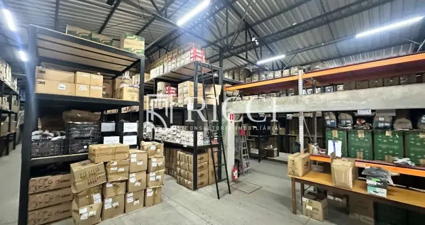 Barracão / Galpão / Depósito com 4 salas à venda no Paquetá, Santos 
