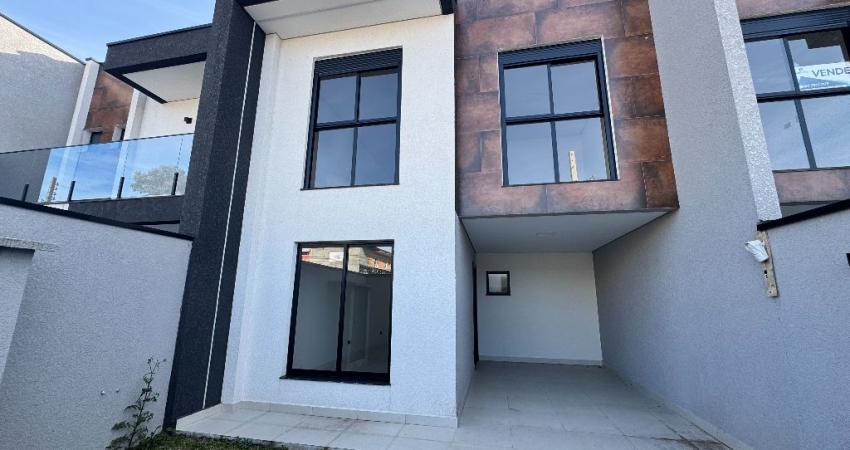 Sobrado com 3 dormitórios à venda, 126 m² por R$ 949.000 - Cruzeiro - São José dos Pinhais/PR