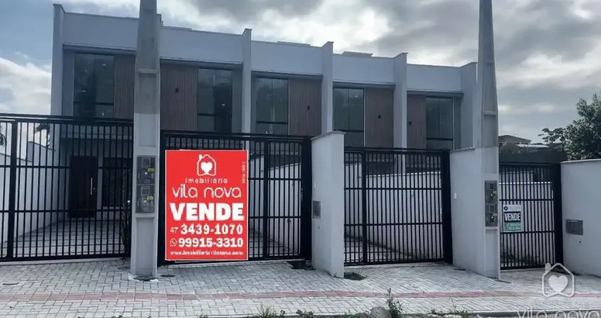 Sobrado Geminado à venda no Nova Brasília