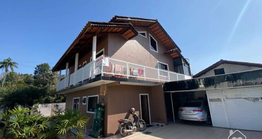 Sobrado à venda no Vila Nova