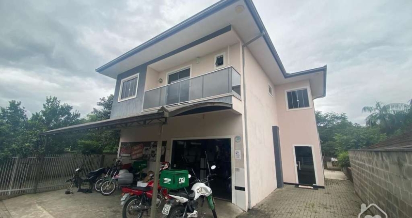 Sobrado Comercial à venda no Vila Nova
