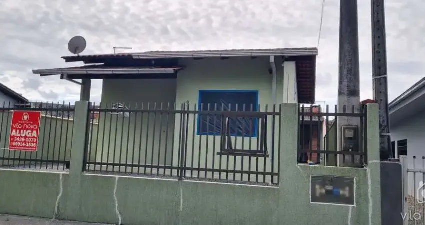 Casa com 2 quartos para alugar na Rua Paulo Sérgio Santos Rosa, 88, Vila Nova, Joinville
