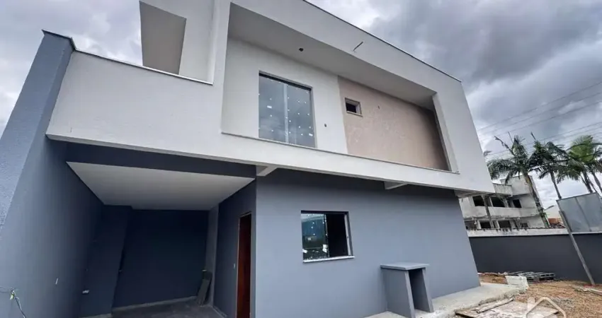 Casa com 3 quartos à venda na Rua Amandus Jacob, 197, Vila Nova, Joinville