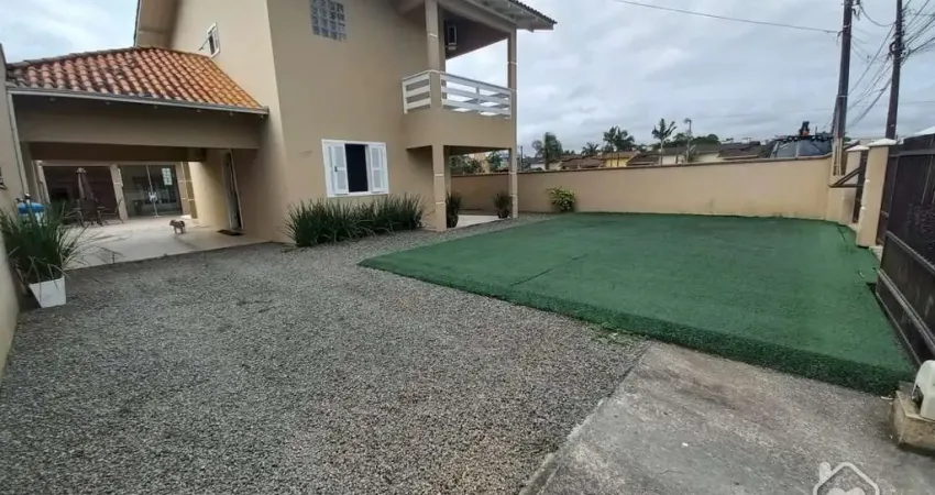 Casa com 3 quartos à venda na Rua Quinze de Novembro, 15151515, Vila Nova, Joinville
