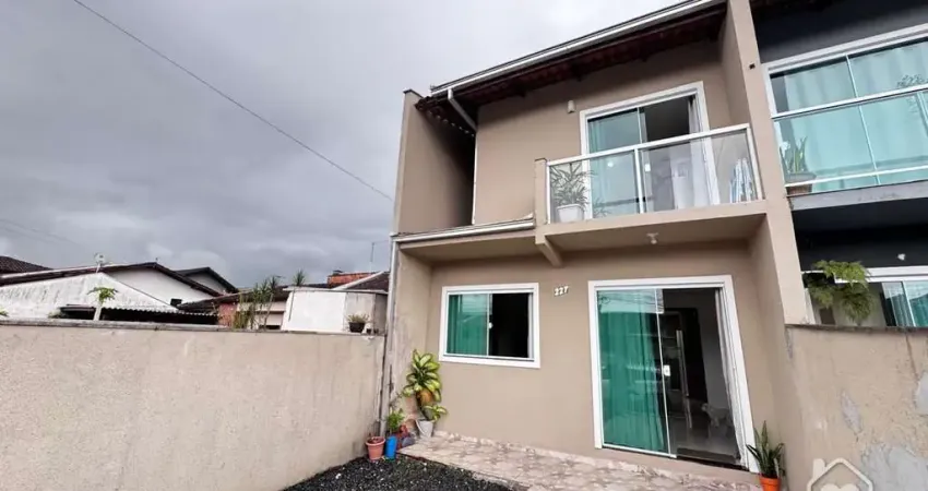 Casa com 3 quartos à venda na Rua Marquês de Maricá, 15151452, Vila Nova, Joinville