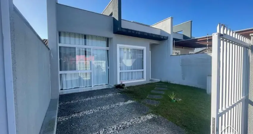 Casa com 2 quartos à venda na Rua Quinze de Novembro, 46361, Vila Nova, Joinville