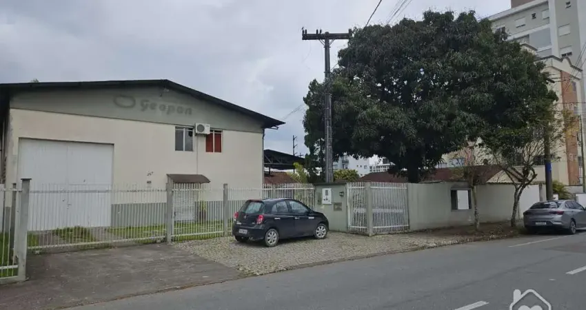 Barracão / Galpão / Depósito para alugar na Avenida Santos Dumont, 15262, Bom Retiro, Joinville