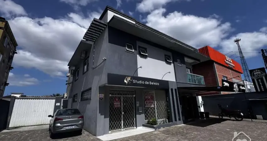 Casa com 4 quartos à venda na Rua Quinze de Novembro, 58307, Vila Nova, Joinville