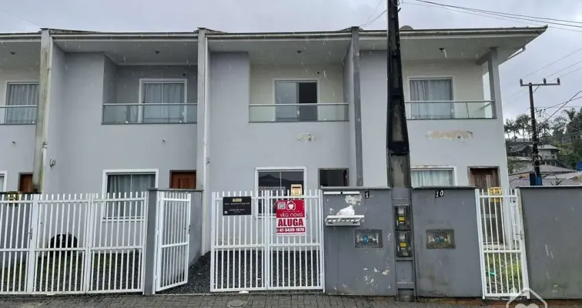 Casa com 2 quartos para alugar na Rua Heinzi Zietz, 100, Vila Nova, Joinville