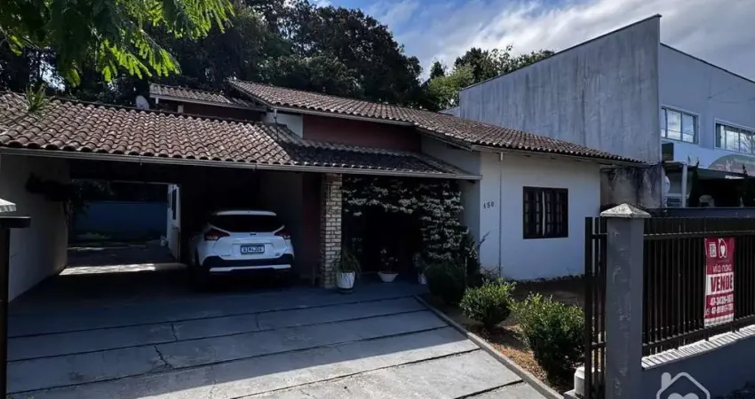 Casa com 3 quartos à venda na Rua Quinze de Novembro, 61203, Vila Nova, Joinville