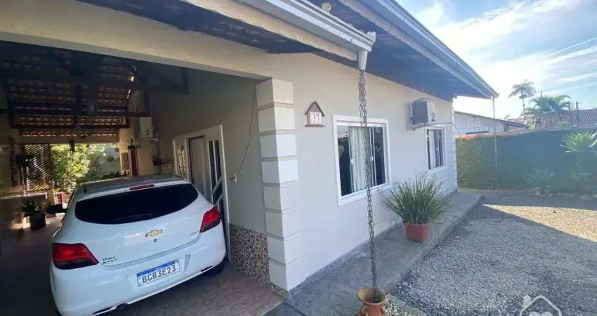 Casa com 3 quartos à venda na Rua Quinze de Novembro, 91150, Vila Nova, Joinville
