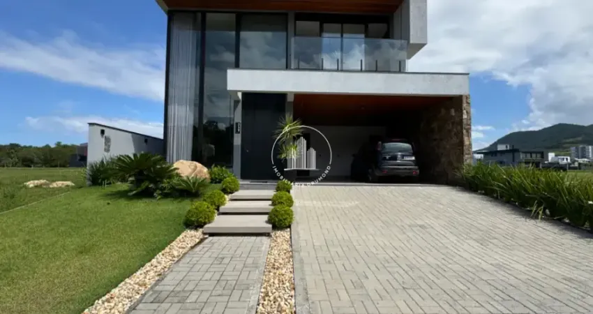Casa em condomínio fechado com 4 quartos à venda em Pedra Branca, Palhoça