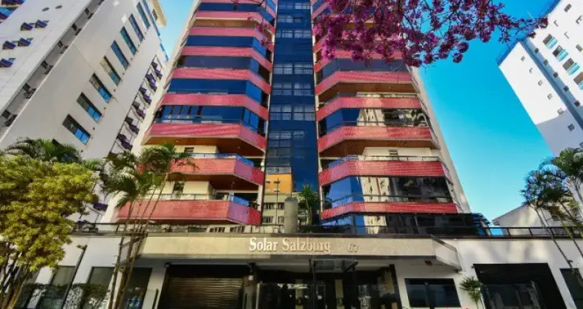 Apartamento com 3 quartos, 2 vagas e 172m². centro de florianópolis.