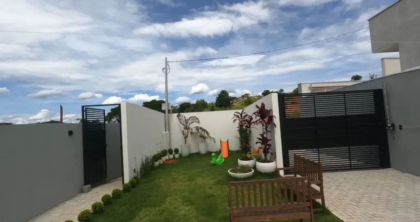 Oportunidade: lindo sobrado em condomínio tranquilo, vem morar