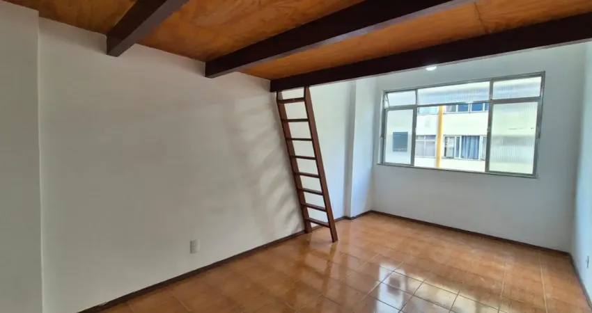 Apartamento no centro do rio com 31m² - mezanino tudo na porta!