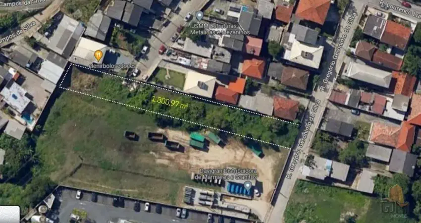 Terreno à venda na Rua Gregório Gerônimo da Silva, 1872, Roçado, São José