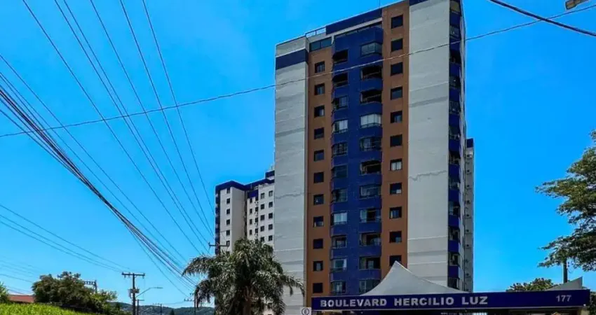 Apartamento com 3 quartos à venda na Avenida Governador Ivo Silveira, 177, Estreito, Florianópolis