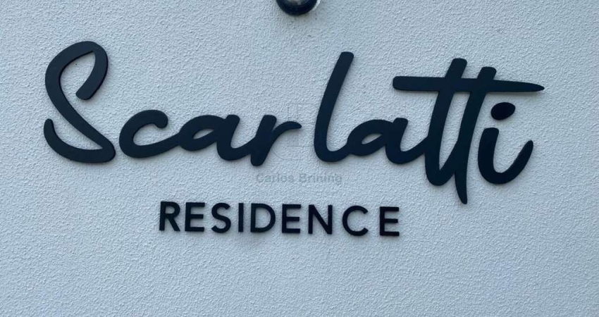 *Apartamento térreo para locação anual - 2 Suítes - Centro - Camboriú - SC*