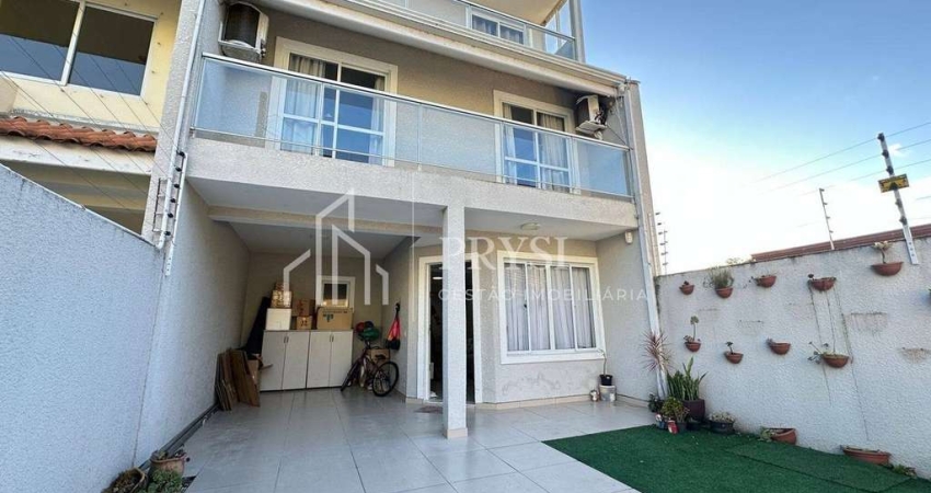 Triplex no Aristocrata, 4 quartos suíte com banheira.