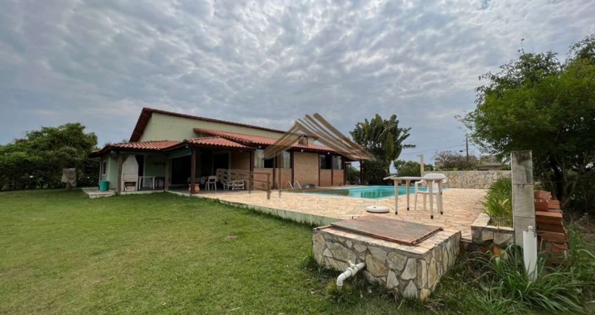 Casa em Condomínio para Venda em Porangaba, Condomínio Fazenda Victória, 2 dormitórios, 1 suíte, 3 banheiros, 6 vagas