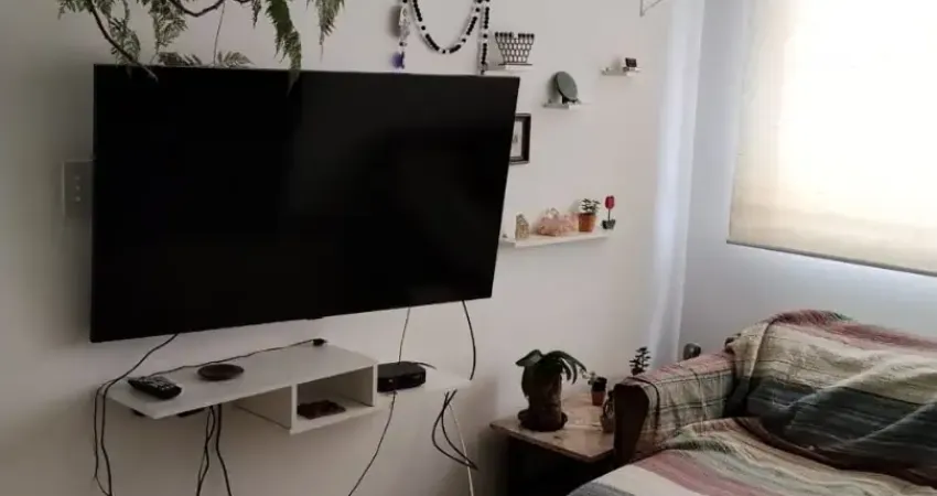 Excelente localização !!! Rua tranquila e bem arborizada !!!