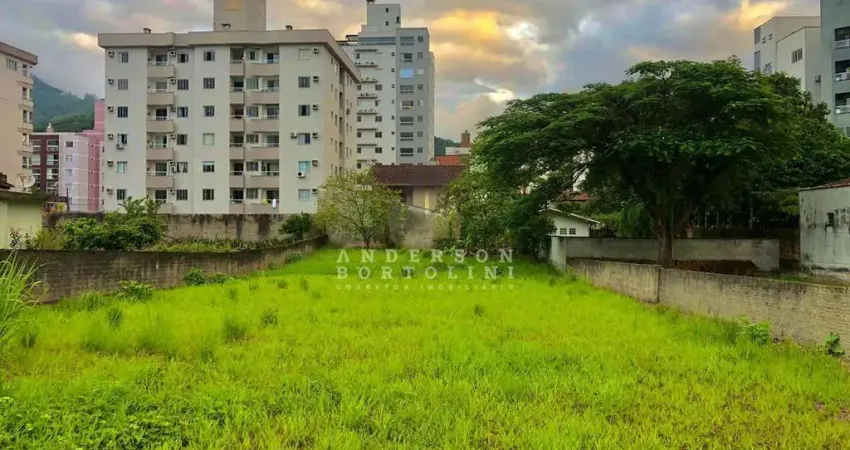 Terreno à venda no Centro, Jaraguá do Sul 