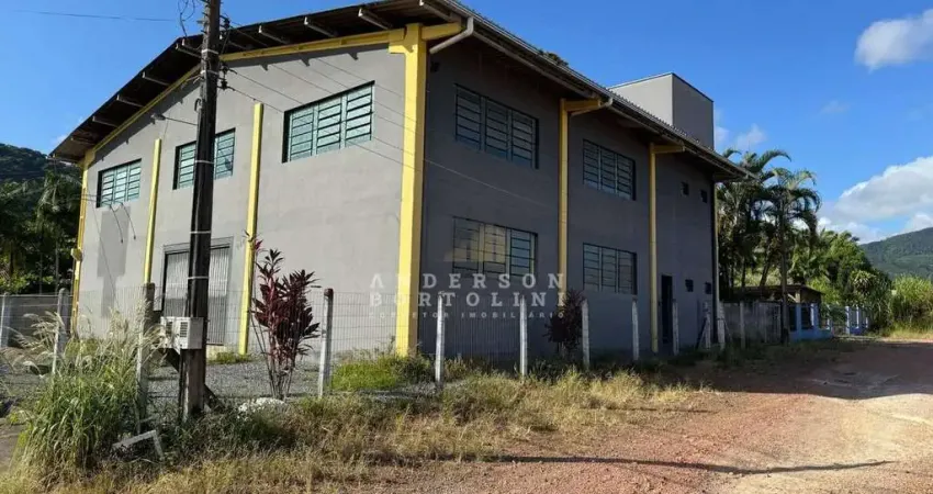Casa para alugar na 25 de Julho, Seminário, Corupá