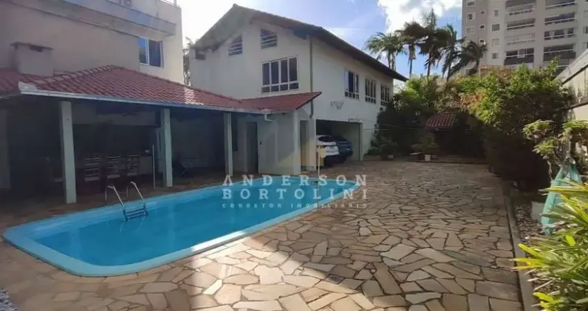 Casa com 4 quartos à venda no Centro, Jaraguá do Sul