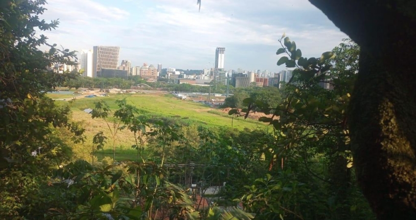 Terreno em condomínio fechado à venda na Rua Pio IX, Jardim Vitoria Regia, São Paulo