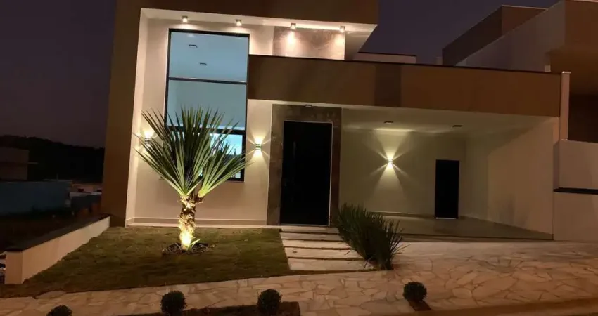 Casa à venda 3 Quartos, 2 Suites, 4 Vagas, 302.22M², Jardim São Marcos, Valinhos - SP
