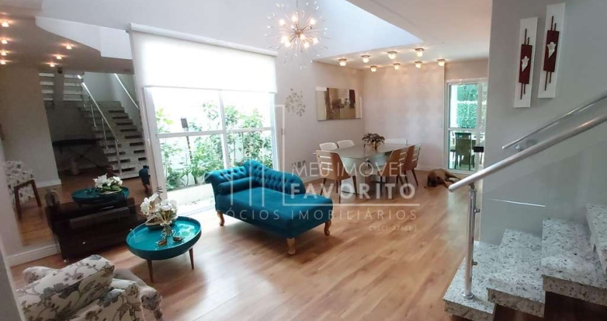 Casa à venda no Ibi-Aram 1 - 3 dorms, 210m , com acesso à área verde e pomar