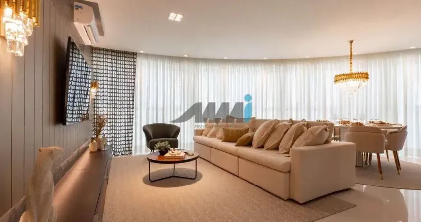 Apartamento com 4 quartos à venda na Rua 1141, 85, Centro, Balneário Camboriú