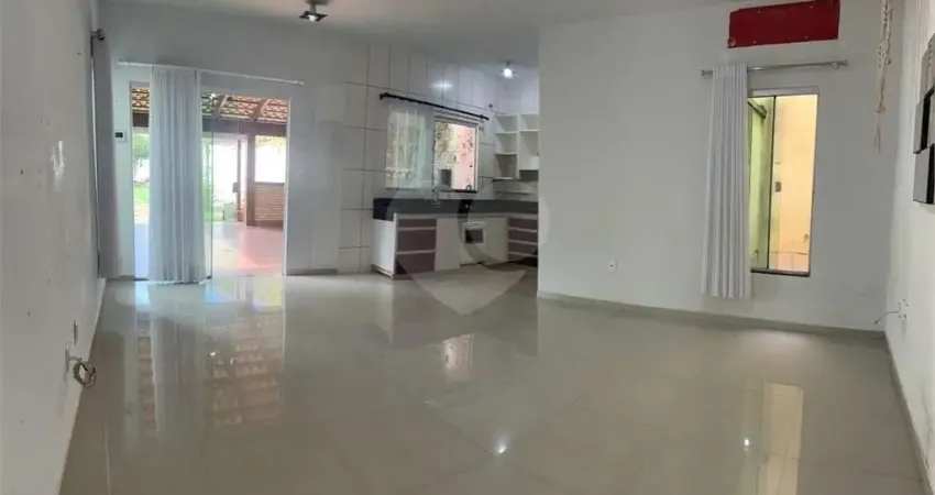 Casa com 2 quartos à venda na S-063, Anápolis City, Anápolis