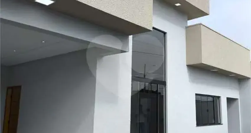 Casa com 3 quartos à venda em Residencial Vida Nova - GO