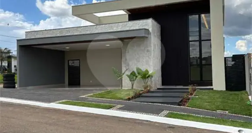 Casa com 4 quartos à venda em Condomínio Residencial Grand Trianon - GO
